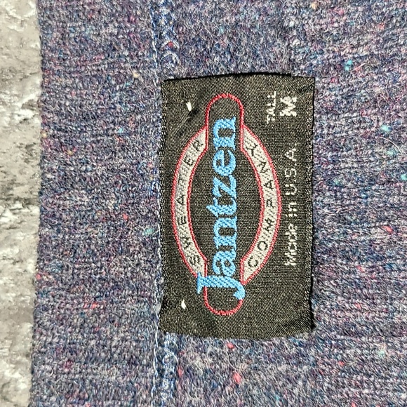 Vintage. Made in USA. Jantzen. Crewneck sweater.  Men's size Medium Tall - Picture 2 of 14